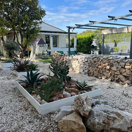 Villa Carpediem Cevennes - Piscine & Terrain Tennis