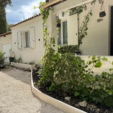 Carpediem Cevennes - Piscine Chauffee & Terrain Tennis