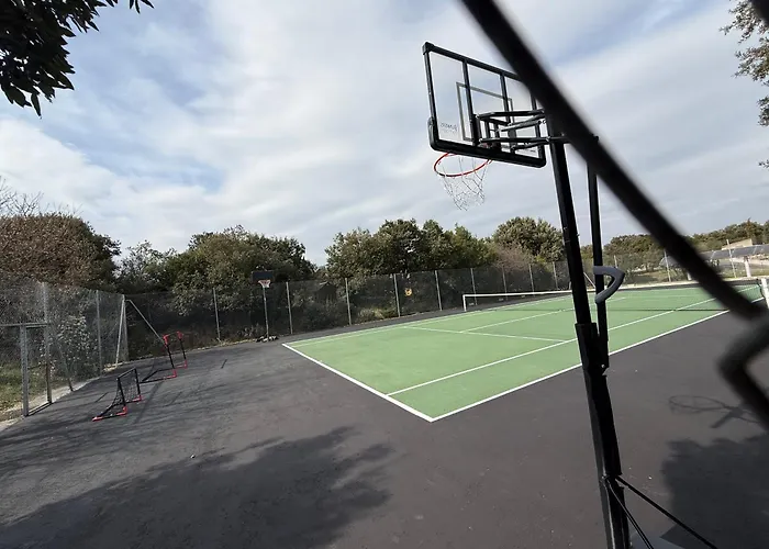Carpediem Cevennes - Piscine & Terrain Tennis *