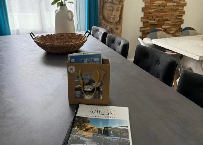Villa Carpediem Cevennes - Piscine & Terrain Tennis *