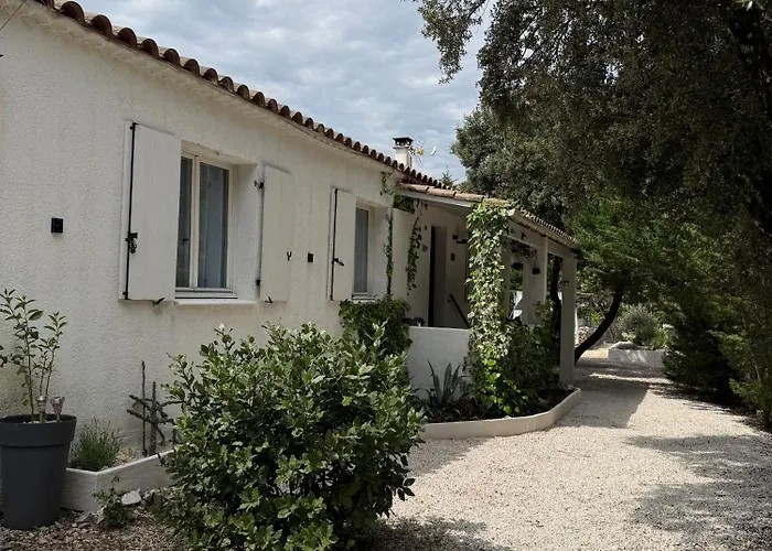 Carpediem Cevennes - Piscine & Terrain Tennis Vila *